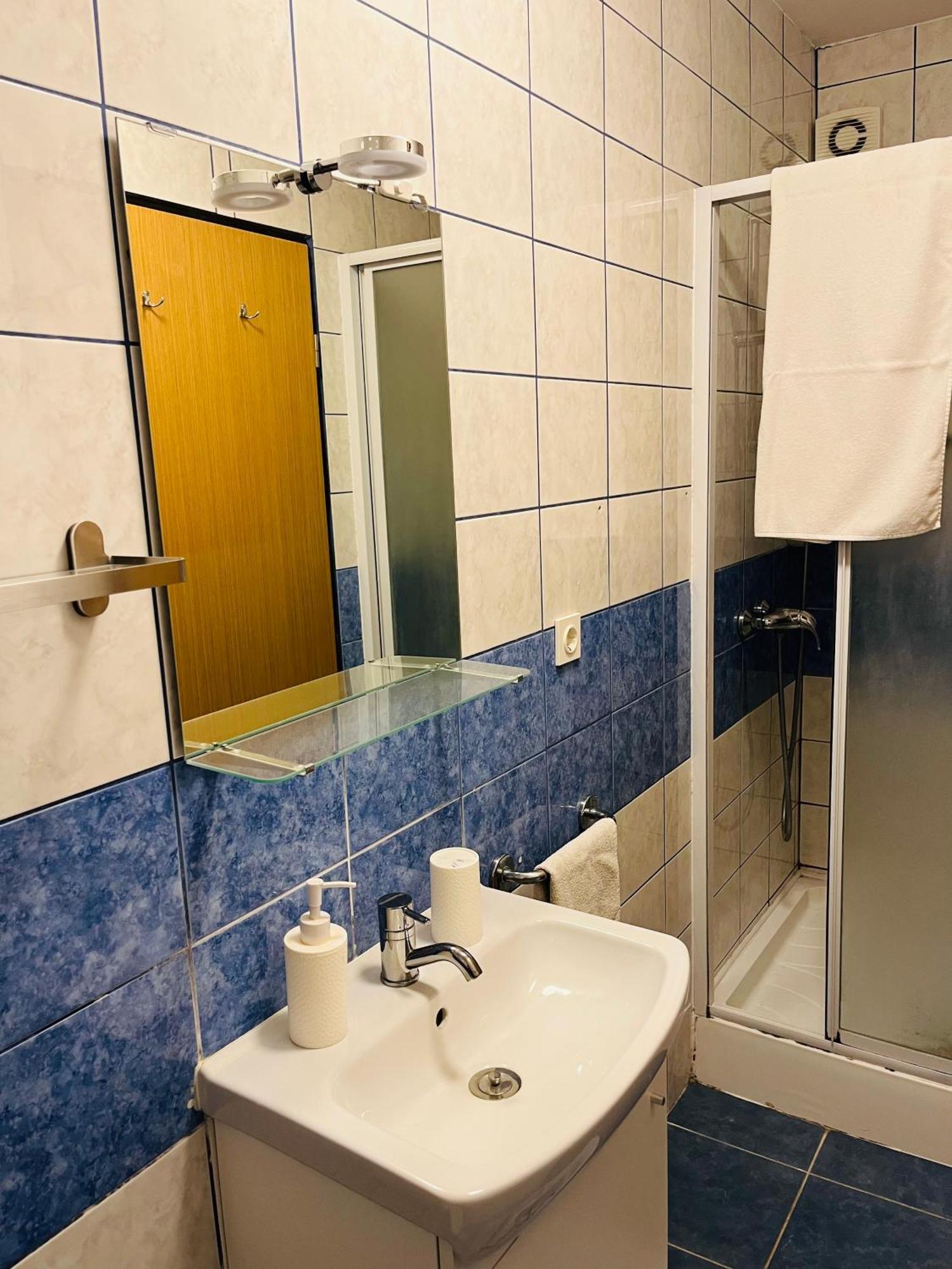 Apartments Marica Пореч Екстериор снимка